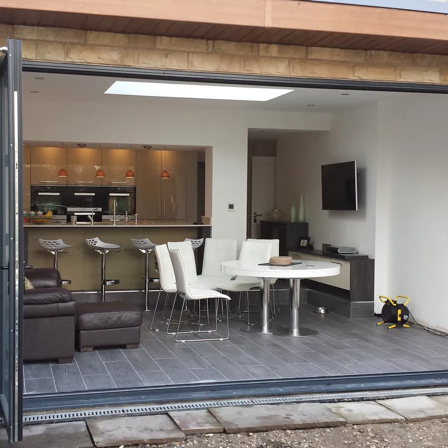 Bifold New Cross Gate